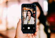 vivo代言小姐姐,魅力小姐姐诠释时尚与科技融合之美